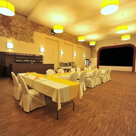 Hotel Lysice
